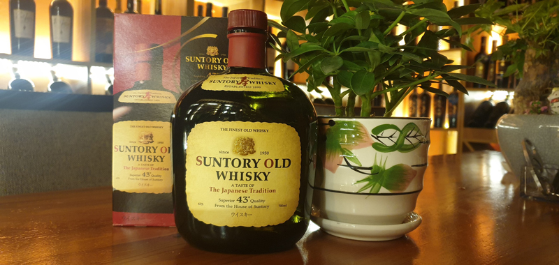 rượu suntory old wishky nhật